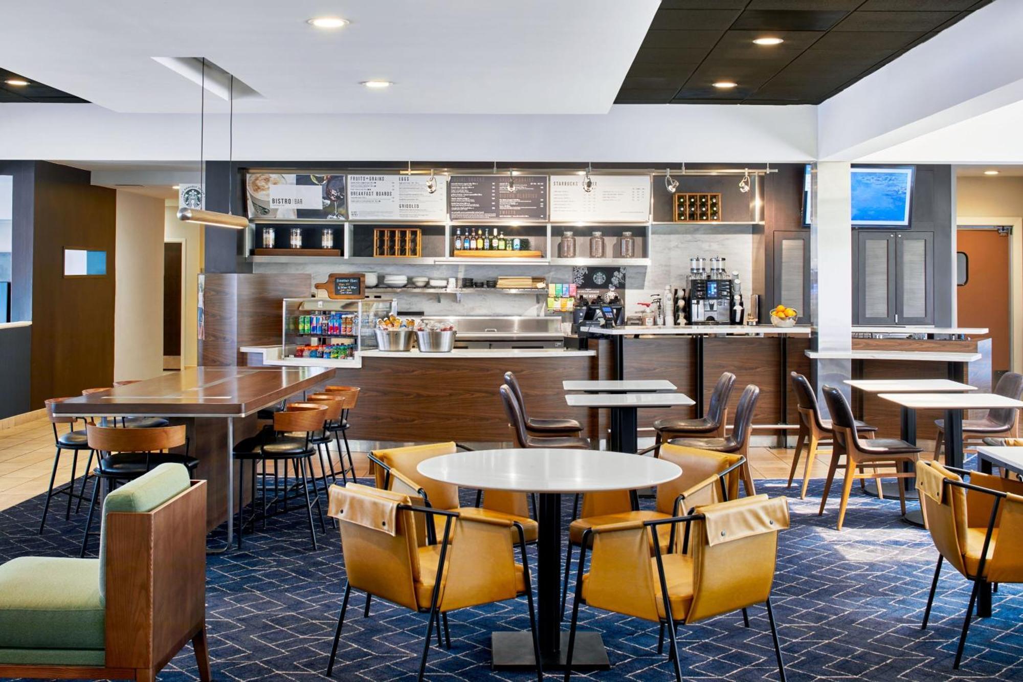 Courtyard By Marriott Memphis Airport Hotell Eksteriør bilde